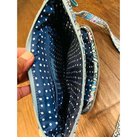 Vera Bradley buy 1 take one crossbody bag and wallet - Picture 6 of 7